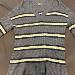 American Eagle oversized blue and white striped sweater